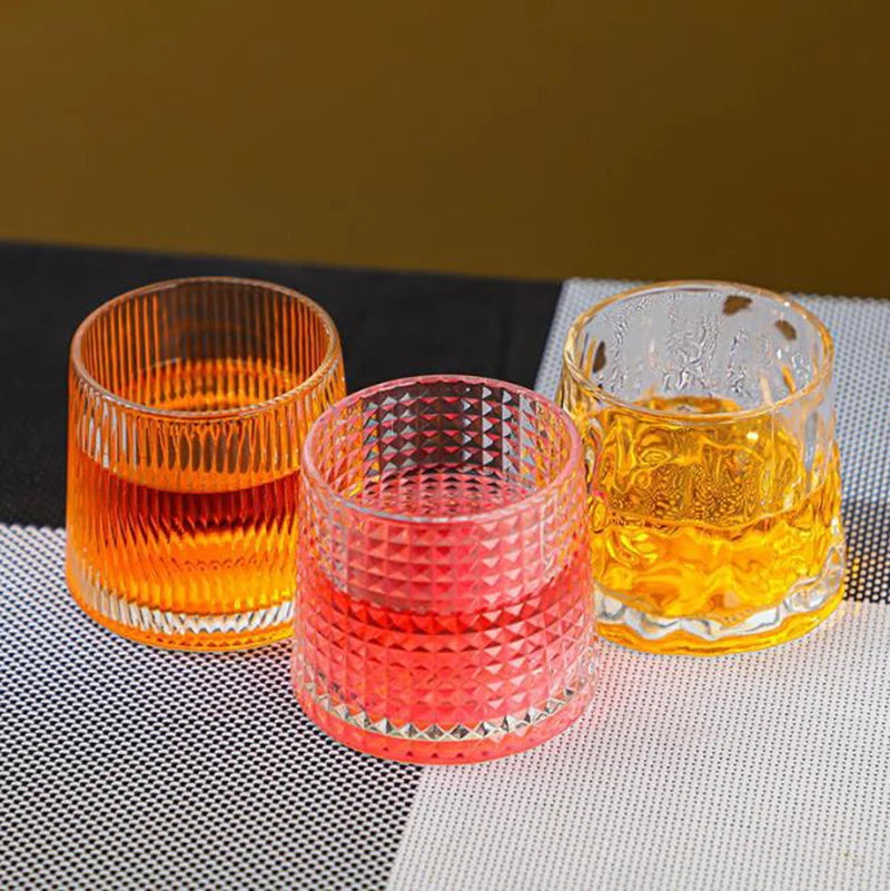 Diamond-Cut Whiskey Glass – 300 ml